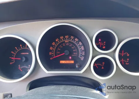 2013 Toyota Tundra Grade 5.7L V8 z USA, uszkodzony, nr VIN 5TFEY5F13DX137801